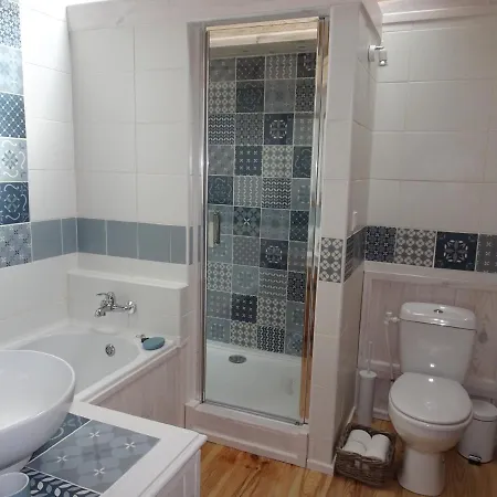 Le Four A Pain Holiday home Guegon